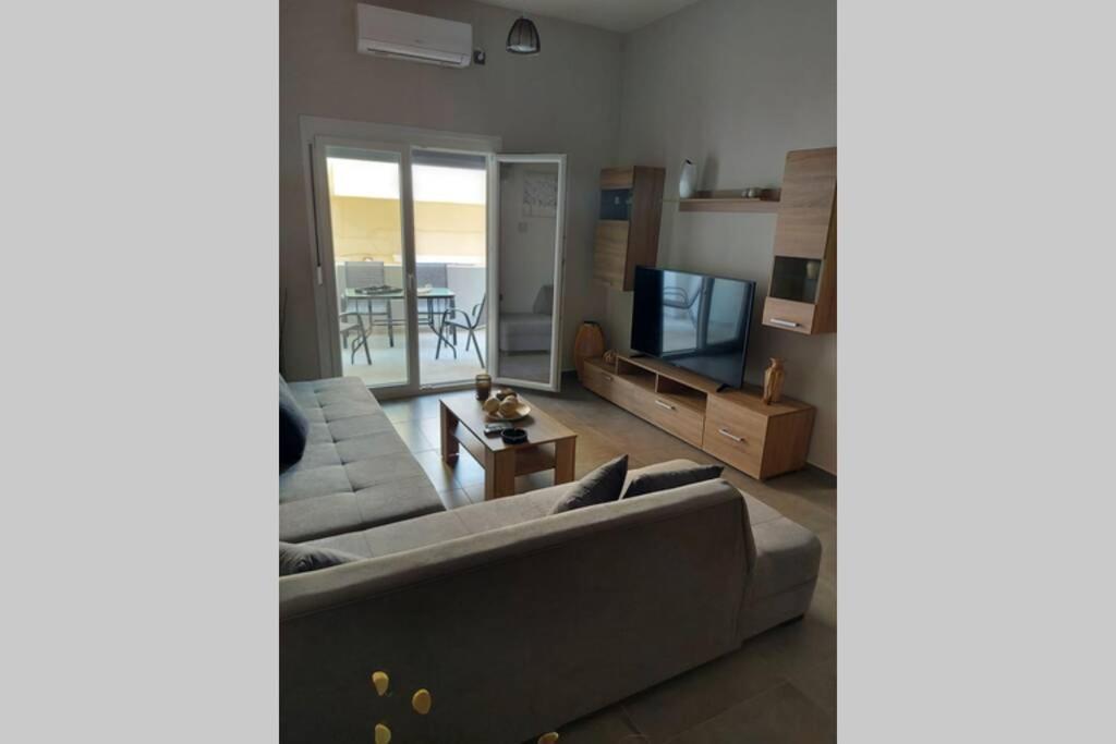 Felou'S House 1 Apartment Ermoupoli Bagian luar foto