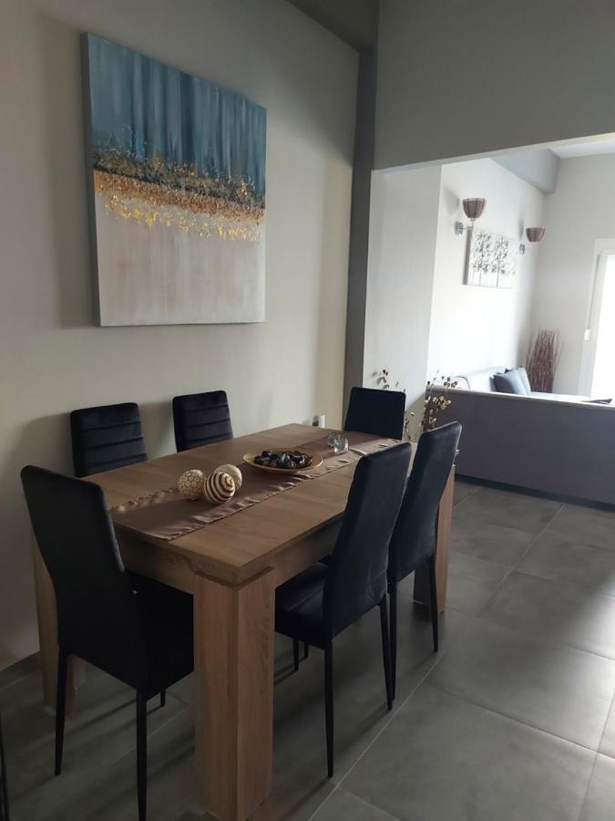 Felou'S House 1 Apartment Ermoupoli Bagian luar foto
