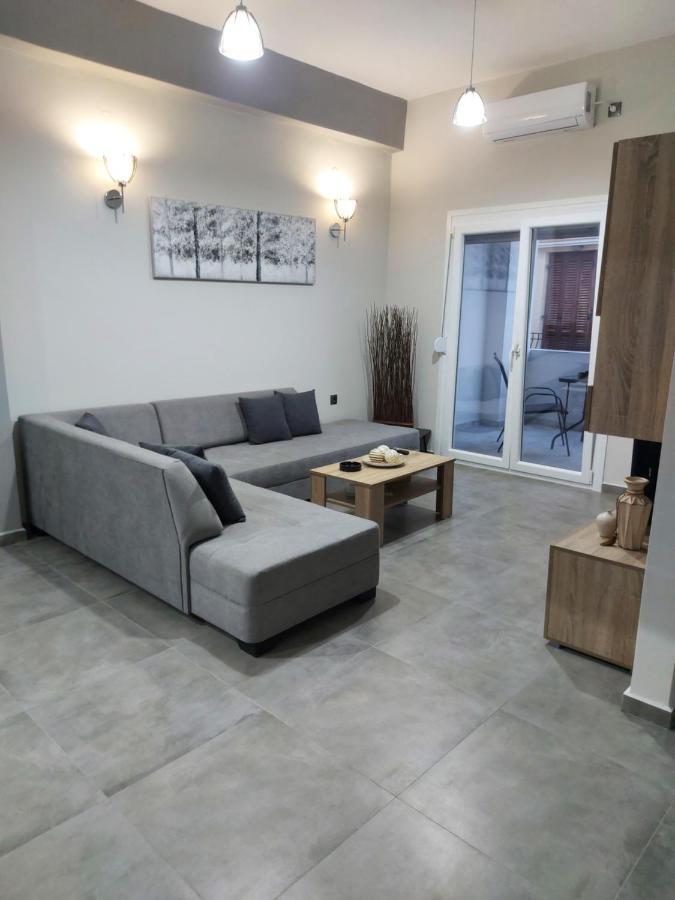 Felou'S House 1 Apartment Ermoupoli Bagian luar foto
